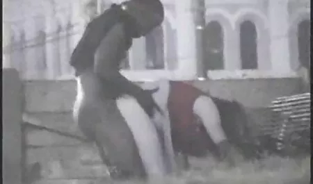 دانشجو عکس و فیلم سکسی خفن در خانه لعنتی