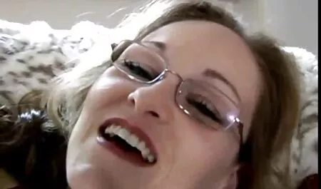 Busty زیبا بلوند عکسهای سکسی متحرک خفن لعنتی