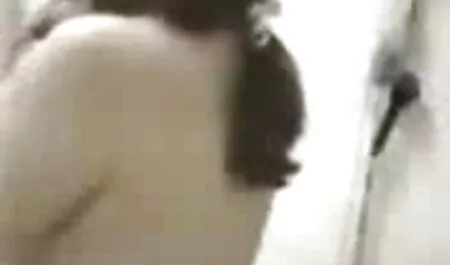 زیبایی جوان پس از عکسهای سکسی متحرک خفن اینکه خودارضایی گرفتار شد ، خروس بزرگی را در دهان گرفت